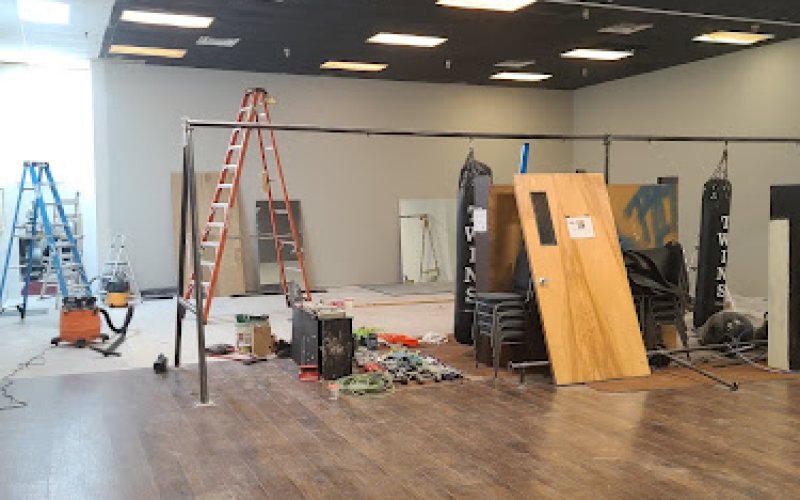 Flores Brothers Painting and Epoxy