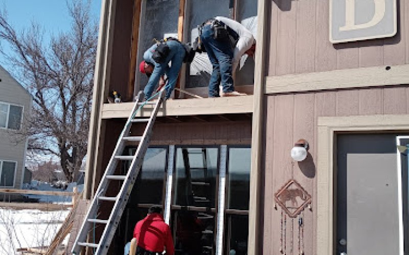 Junior's Painting and Siding
