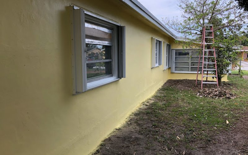 Javier's Painting & Handyman Services