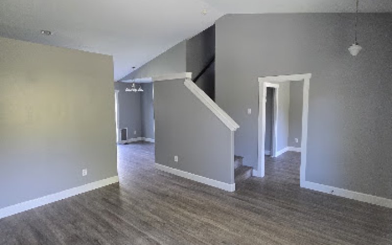 A Better Touch Painting — Painter in Kuna