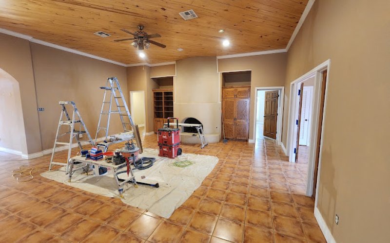 Lubbock Painting & Drywall — Painter in Lubbock