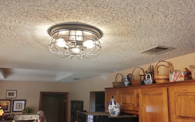 Hand & Hand Handyman Service — Painter in Mesquite