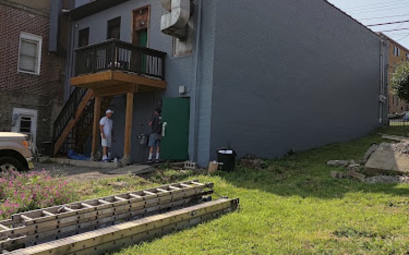 Pittsburgh Precision Brush Painting