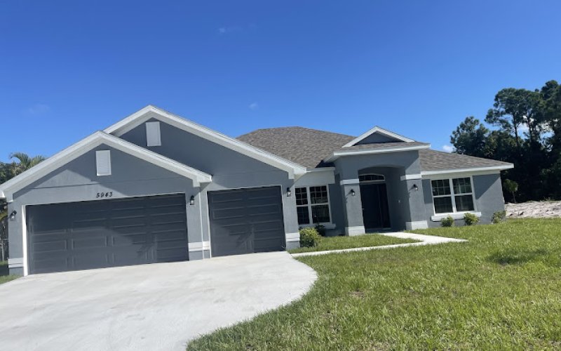 Affordable and Superior Painting - Affordable Fence Painting, Professional Custom Painting Service — Painter in Port St. Lucie