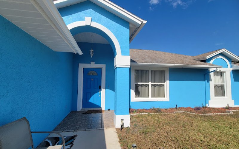 Vega's Painting & Pressure Cleaning — Painter in Port St. Lucie