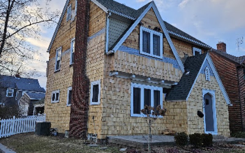 Daves Paint & Restoration — Painter in Toledo