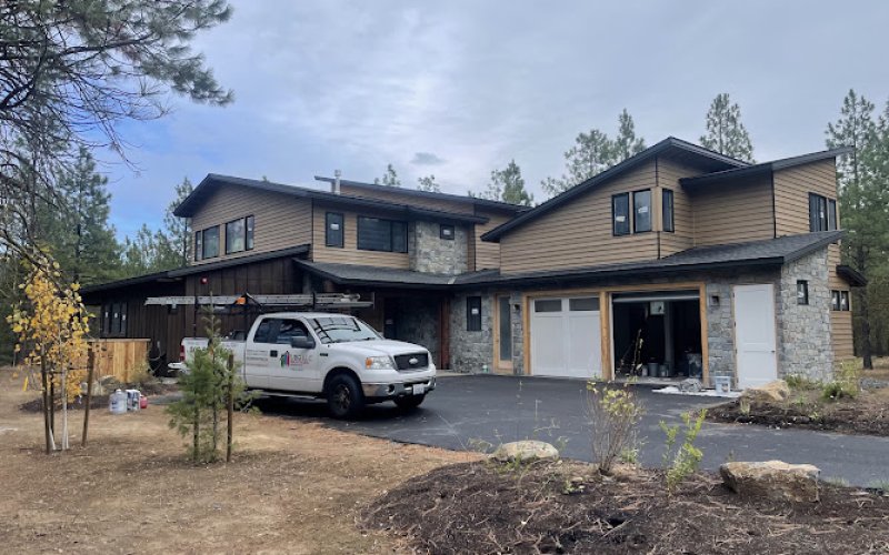 UBG LLC — Painter in Yakima